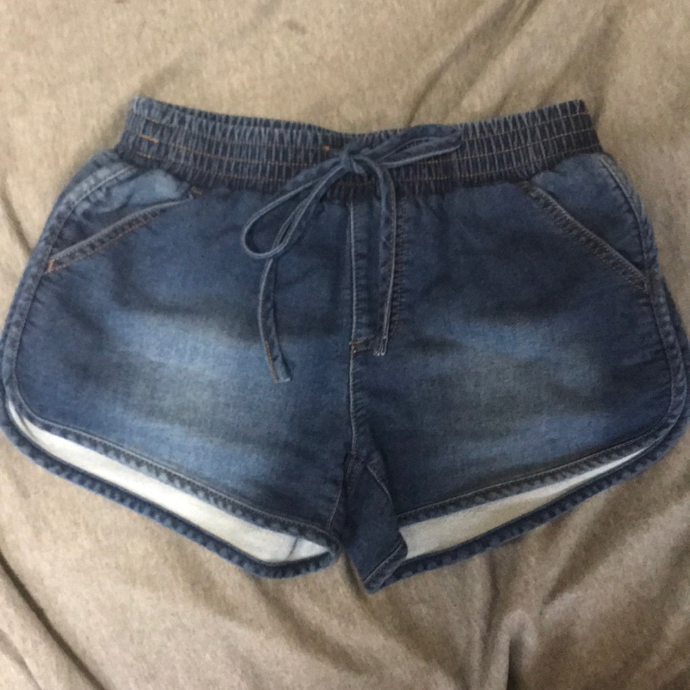 Stylish “denim” shorts.